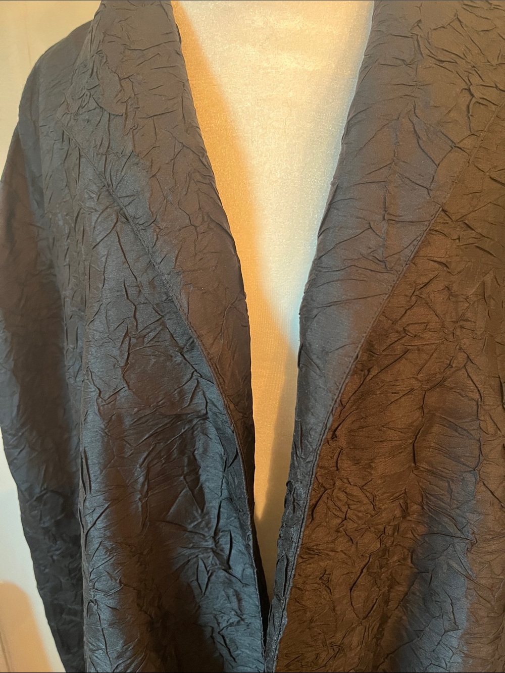 Eileen Fisher Black Crinkled Open Front Blazer - Picture 2 of 9